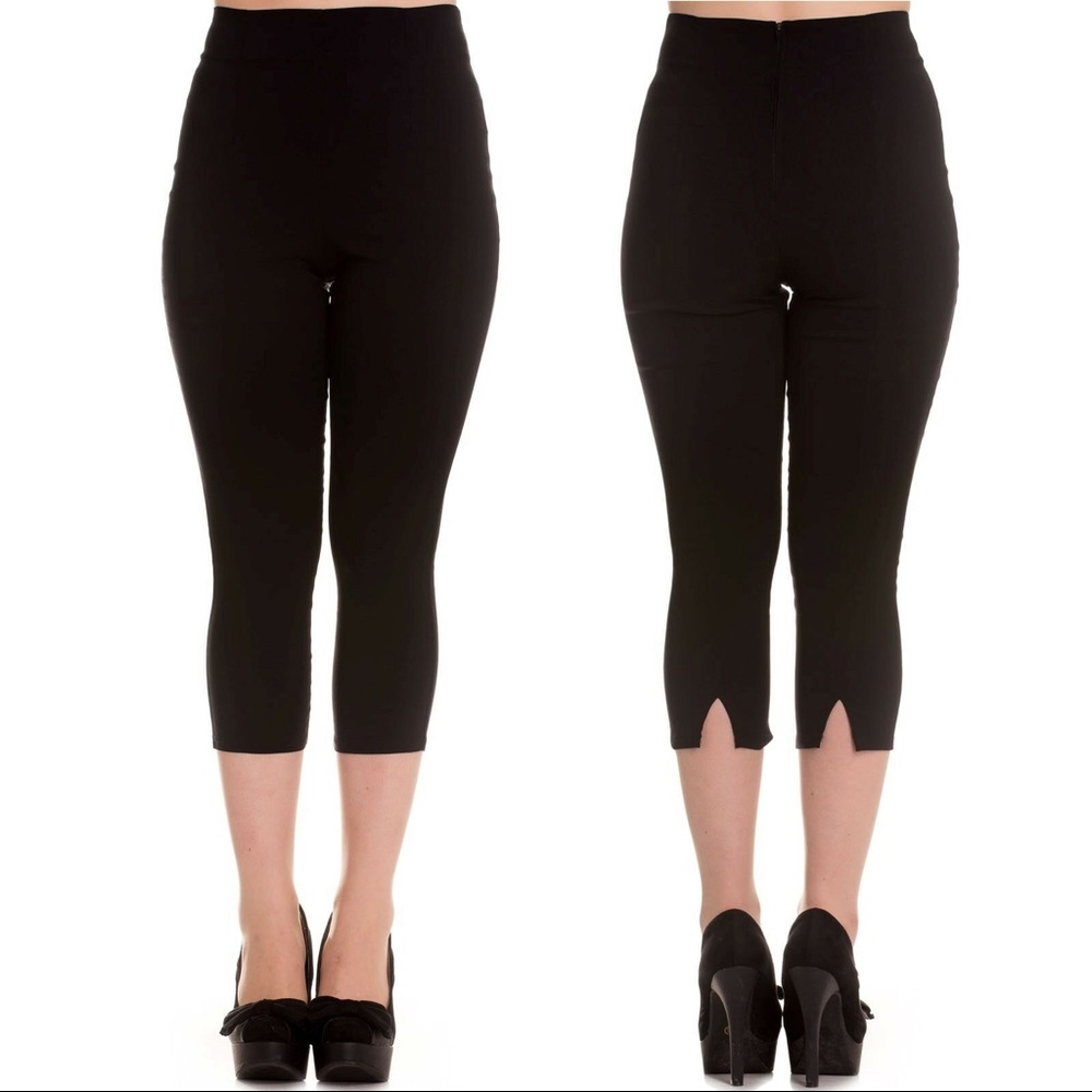 Hell Bunny Black Capris